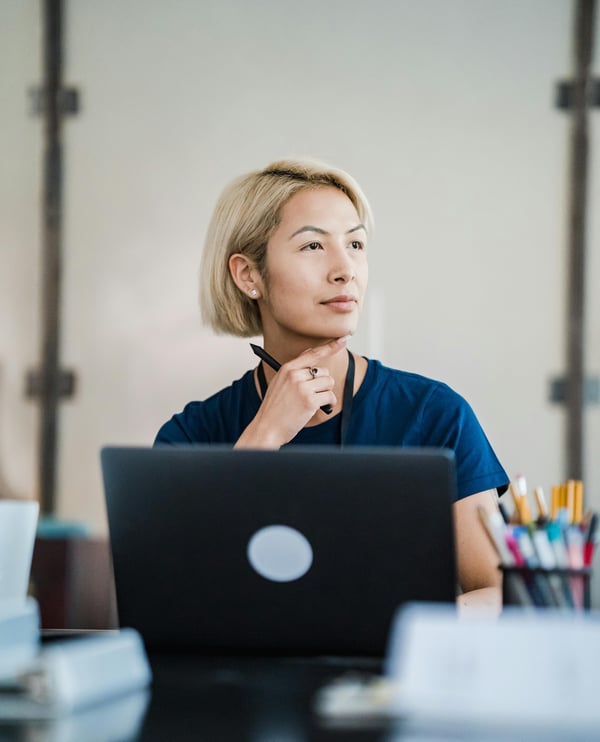 pexels-mizunokozuki-12902989