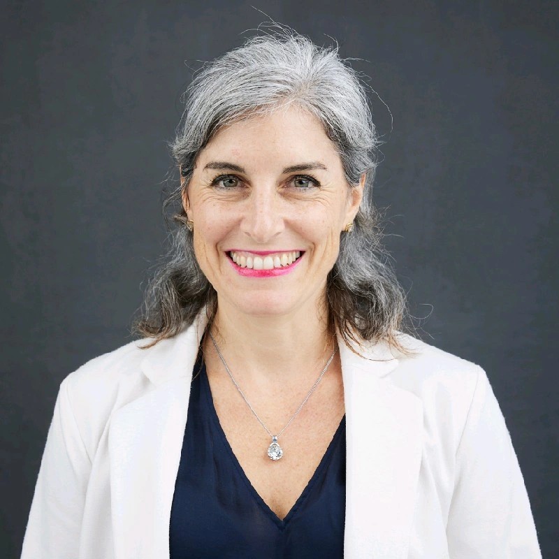 Luciana Paulise Headshot